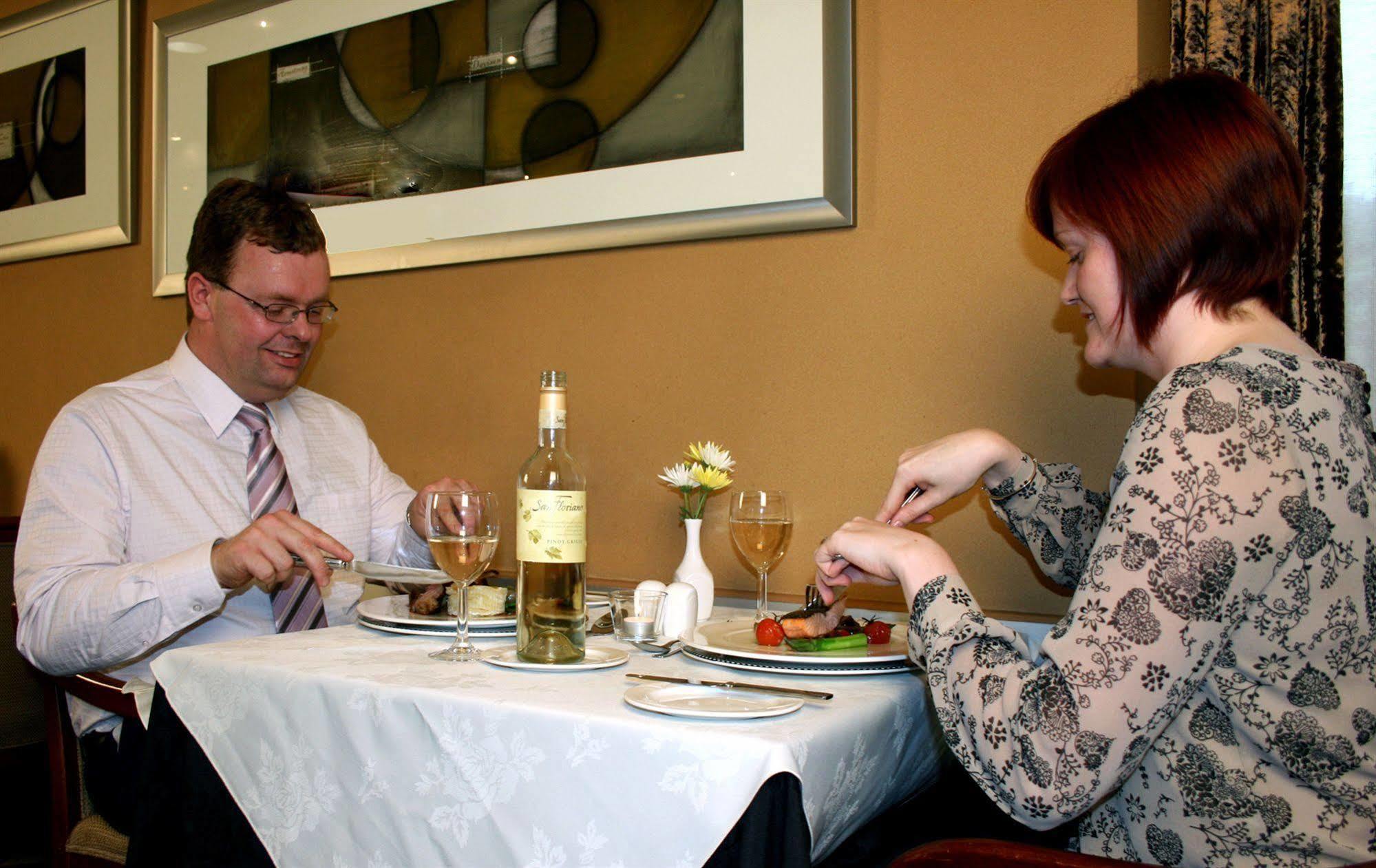 Cairndale Hotel & Spa Dumfries Eksteriør bilde